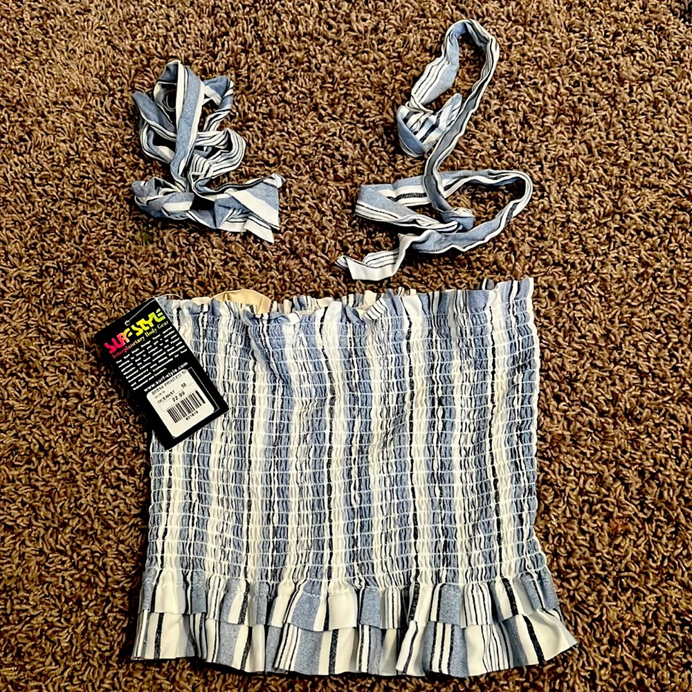 Womens strapless or with strap top
